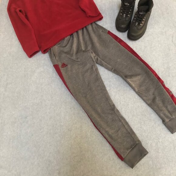 Fleece lined pull on pants , 3/4 zip Fleece and a pair of boots - Picture 1 of 1
